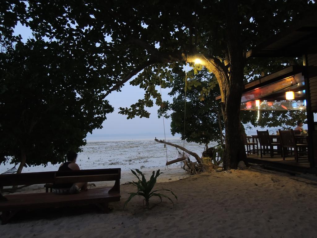 Coral Garden Resort Крадан Экстерьер фото